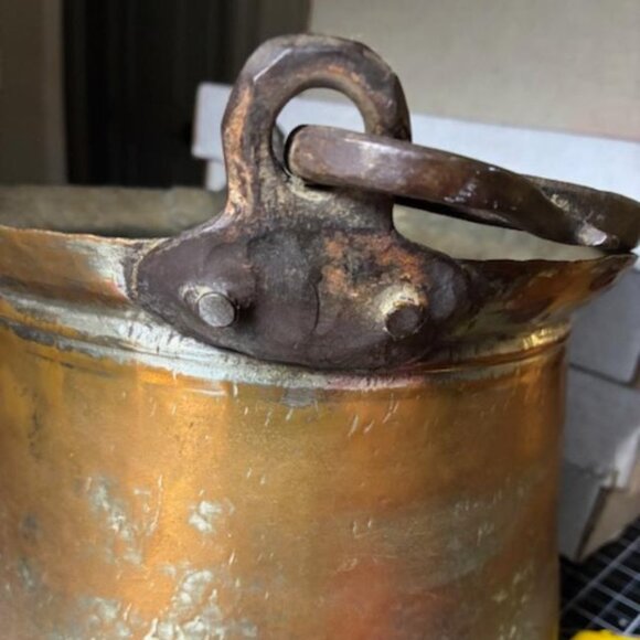 Antique Hand Hammered Copper Cauldron with Iron Handle Patina Pot - Picture 6 of 8